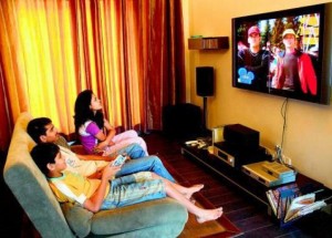 Television to be primary source for news and entertainment in 2013
