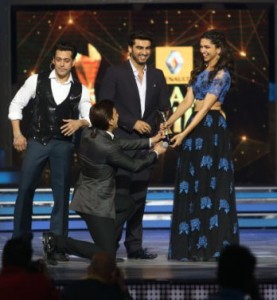 Bhaag Milkha Bhaag bags maximum wins at Star Guild Awards